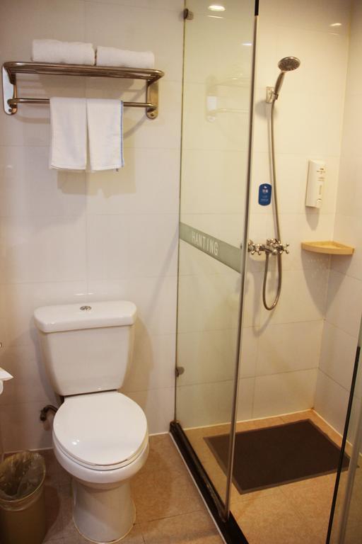 Hanting Express Shenyang Xizhong Street Room photo