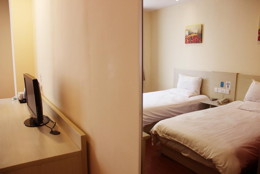 Hanting Express Shenyang Xizhong Street Room photo